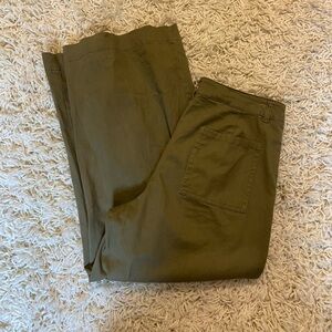 Army green wide leg cropped pants